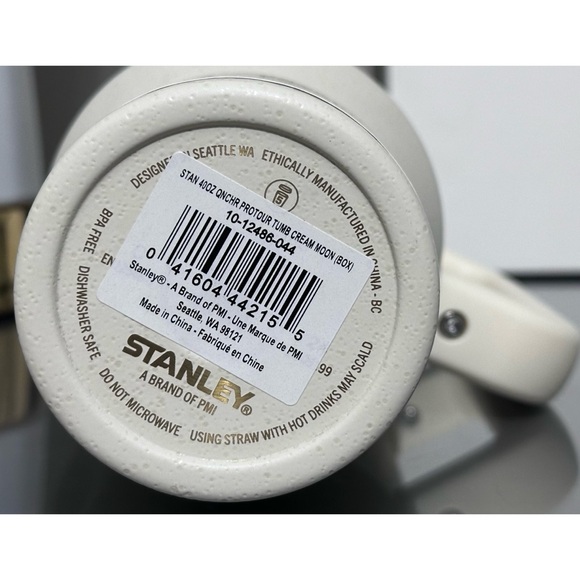 LIMITED EDITION STANLEY QUENCHER PROTOUR FLIP STRAW TUMBLER, 40OZ- CREAM MOON - Picture 5 of 5